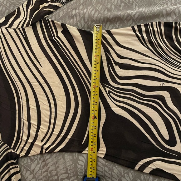 Versace Jeans Couture Black and Cream Dress - Picture 5 of 7